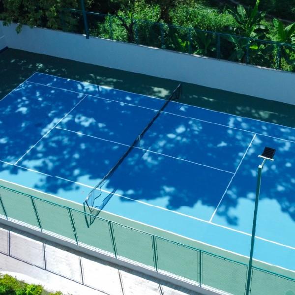 Cancha deportivas multiusos de tenis, en Igvana Tara en San Pedro Sula como parte de las amenidades de los condominios